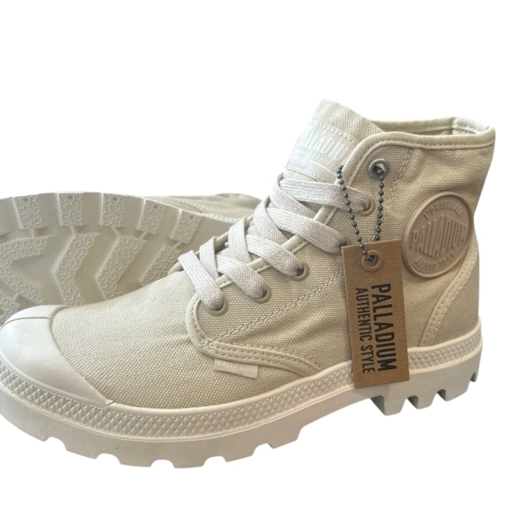 Palladium Light Beige Canvas Ankle Boots